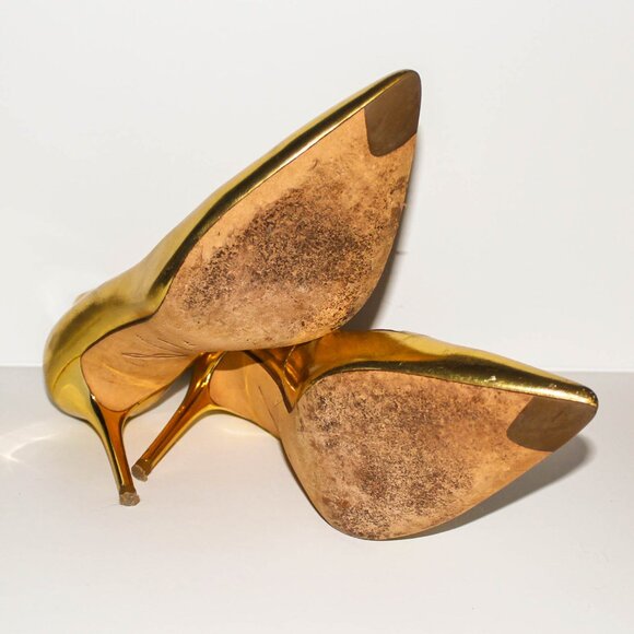 Brian Atwood Gold Pointed Heels - Picture 5 of 5